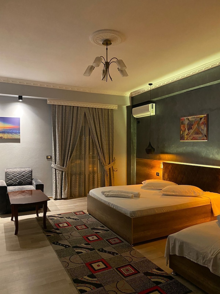 

Roma - Lezhë - Hotel Jurgen