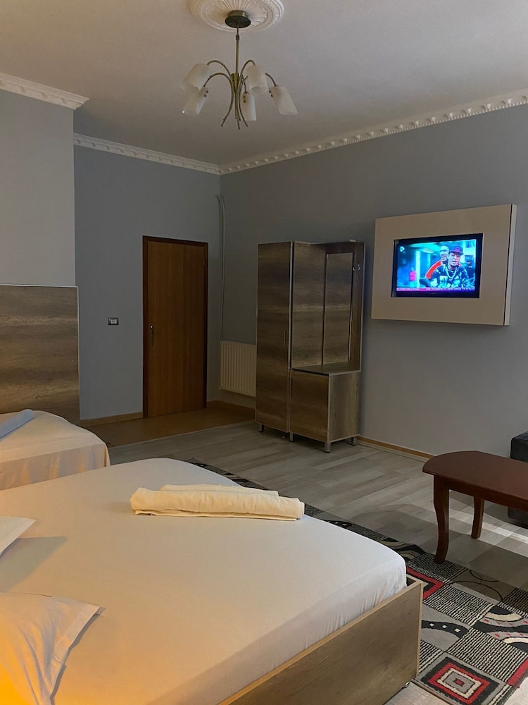 

Bari - Lezhë - Hotel Jurgen