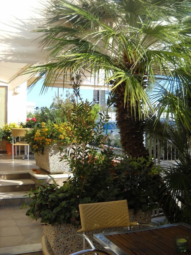 

Milano - Versilia e Costa Toscana, Mare Italia - Hotel Bencista'