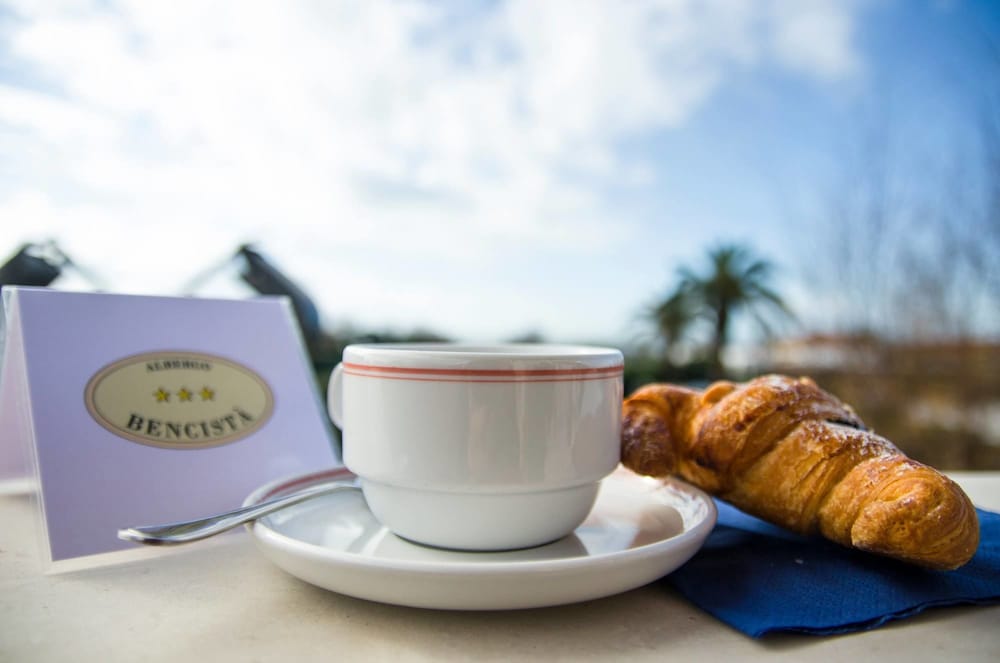 

Milano - Forte dei Marmi - Hotel Bencista'