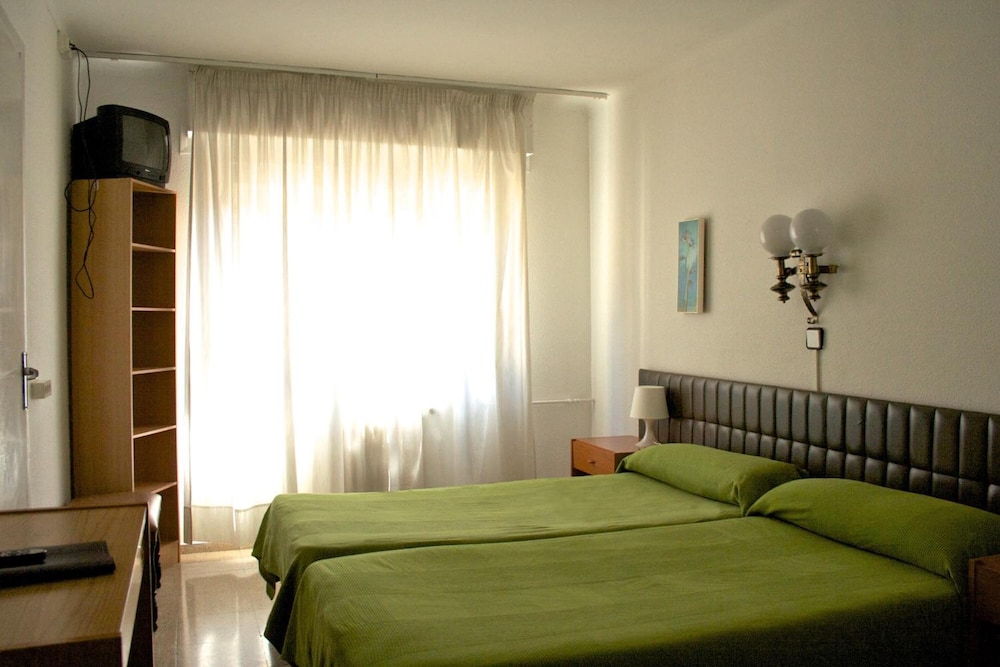 

Bari - Principato di Andorra - Siracusa