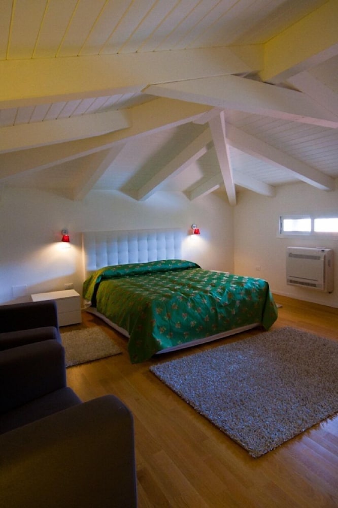 

Milano - Pizzo, Calabria - Hotel Muraglie