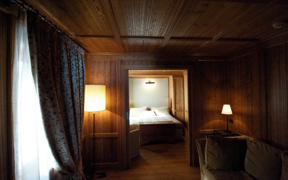 

Milano - Cervinia - Les Neiges d'Antan