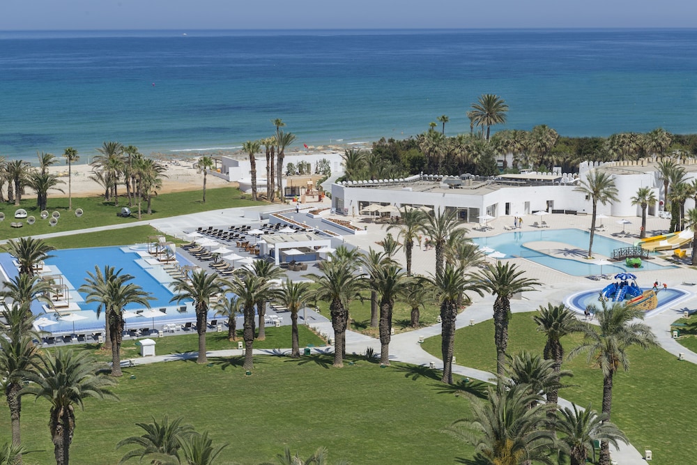 

Bari - Port El Kantaoui - Jaz Tour Khalef