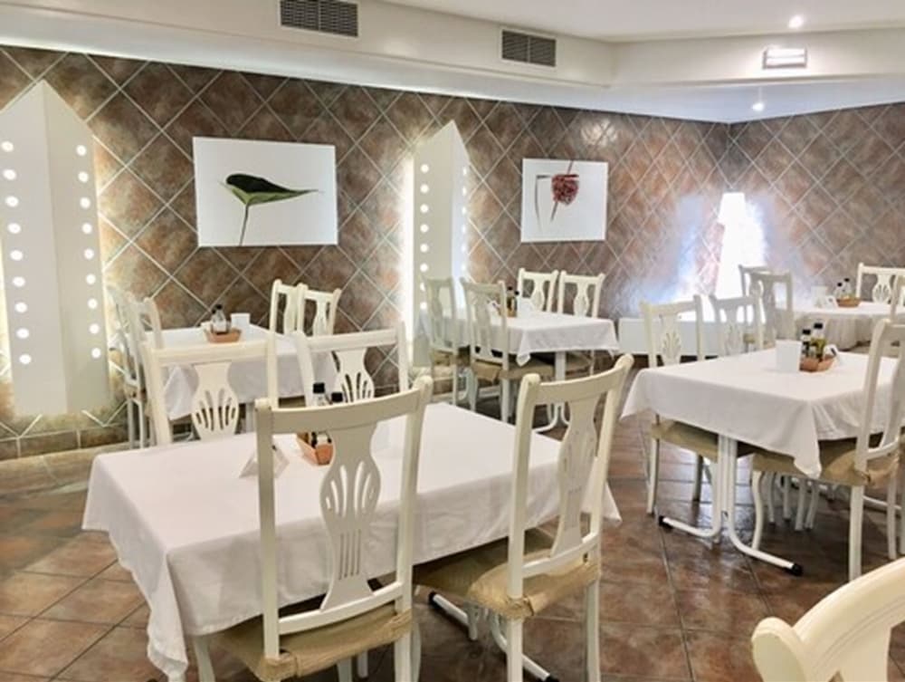 

Milano - La Cala de Mijas - Hotel Villa de Laredo