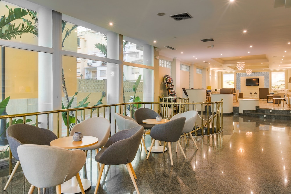 

Roma - La Cala de Mijas - Hotel Villa de Laredo