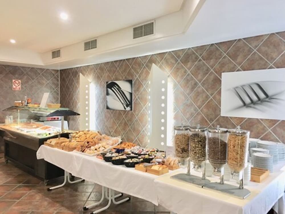 

Milano - La Cala de Mijas - Hotel Villa de Laredo