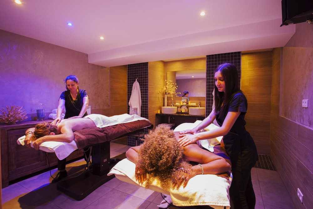 

Torino - Propriano - Le Neptune & Spa