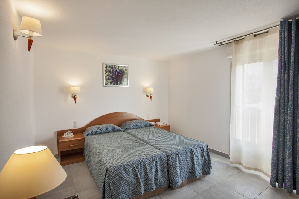 

Milano - Propriano - Le Neptune & Spa