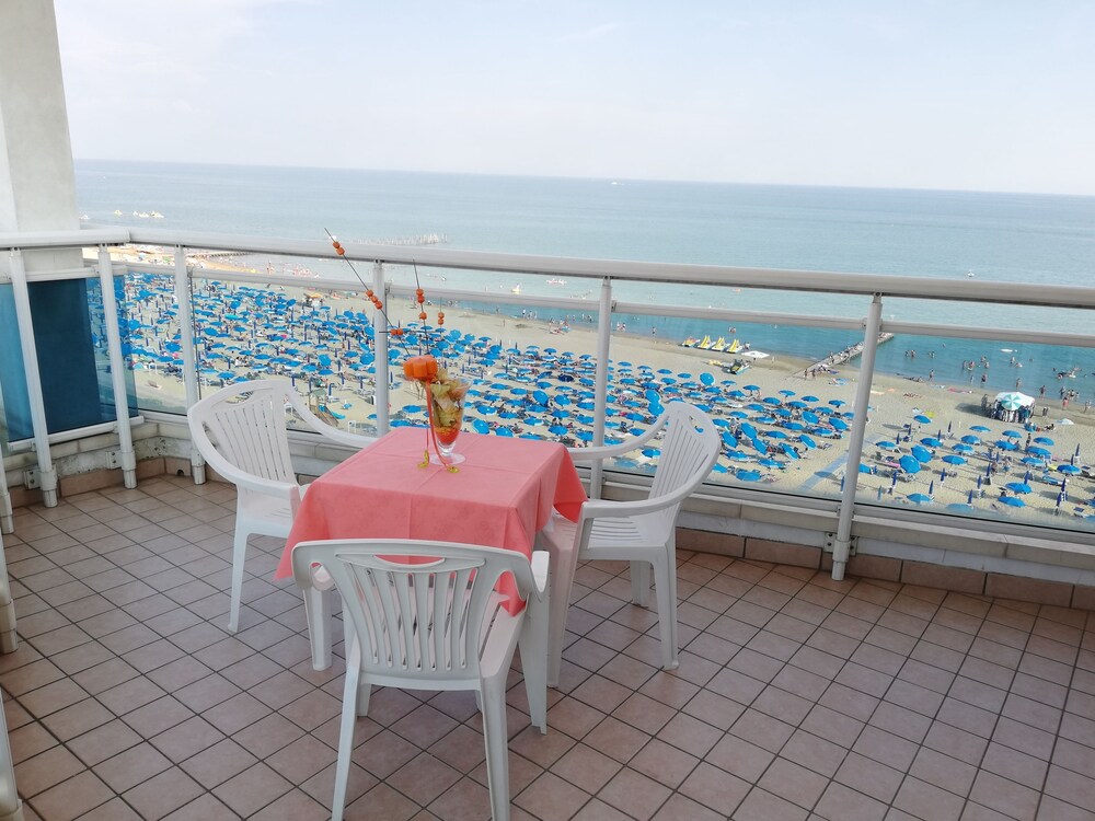 

Milano - Jesolo - Hotel Caravelle&MiniCaravelle