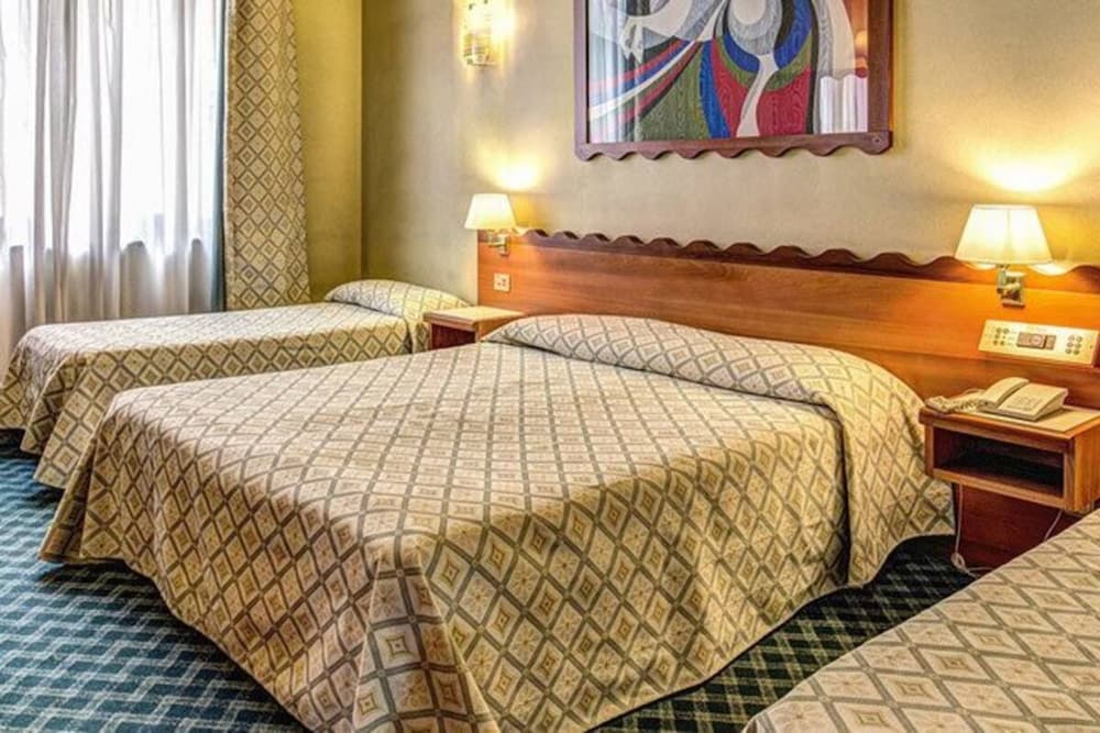 

Catania - Scandicci - Hotel Europa