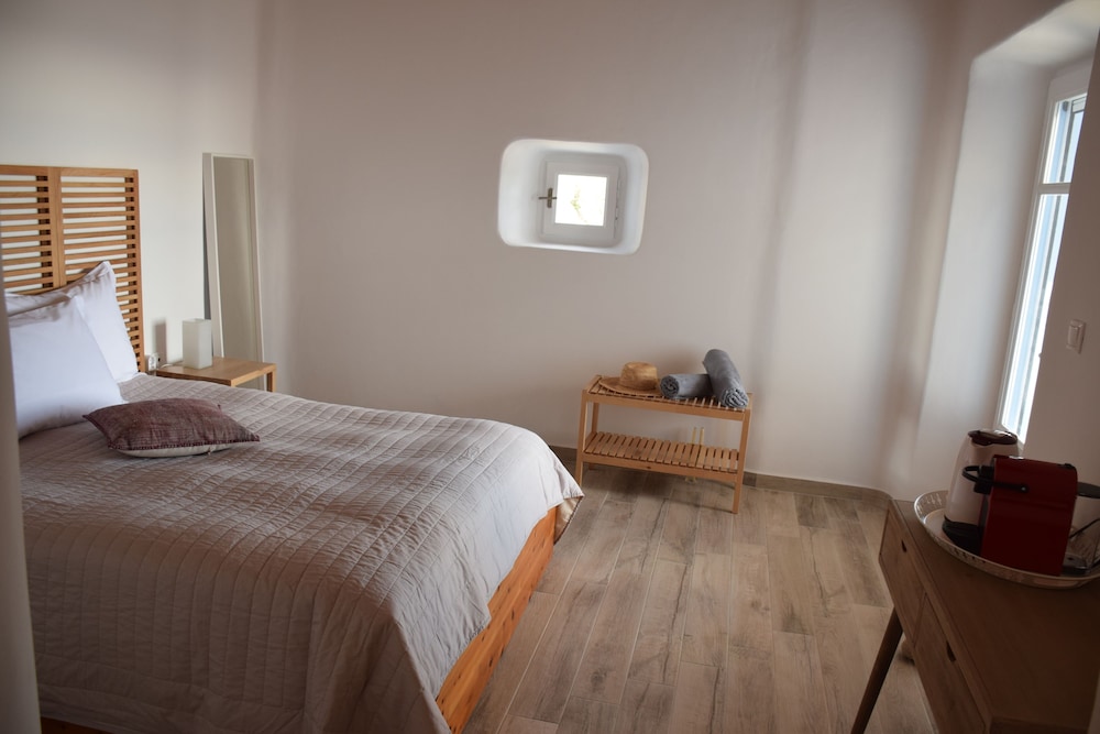 

Catania - Ano Mera - Andromeda Mykonos Villas & Suites