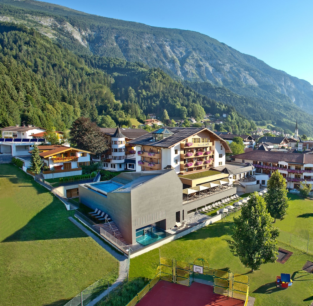 Luxury All Inclusive Resort Schwarzbrunn – 4 Stars Superior