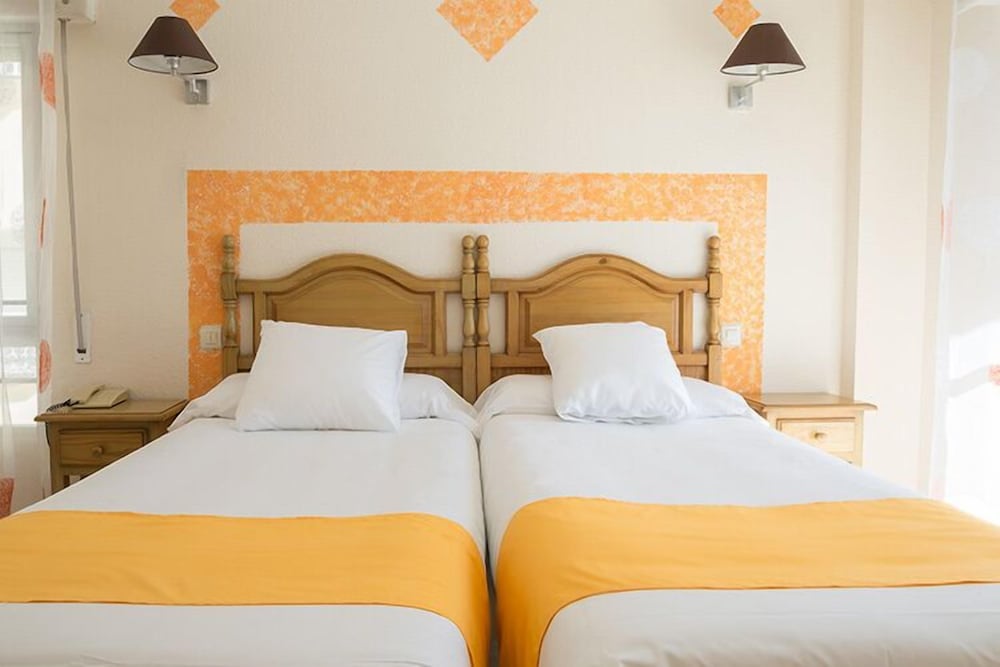 

Napoli - Estepona - Mare Estepona Hotel