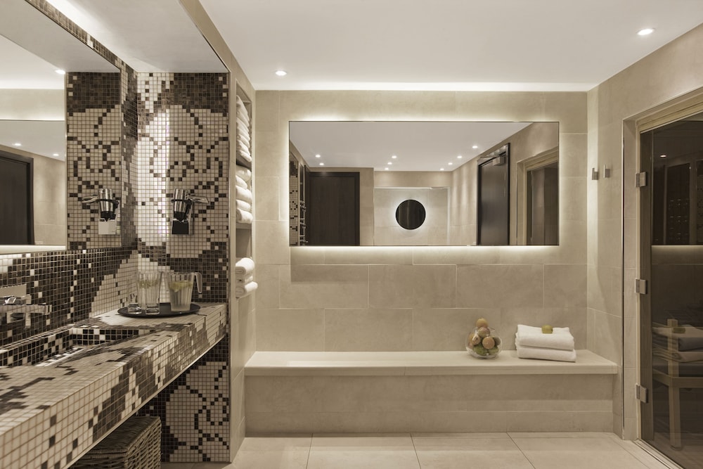 

Roma - Courchevel - Hotel Le Savoy