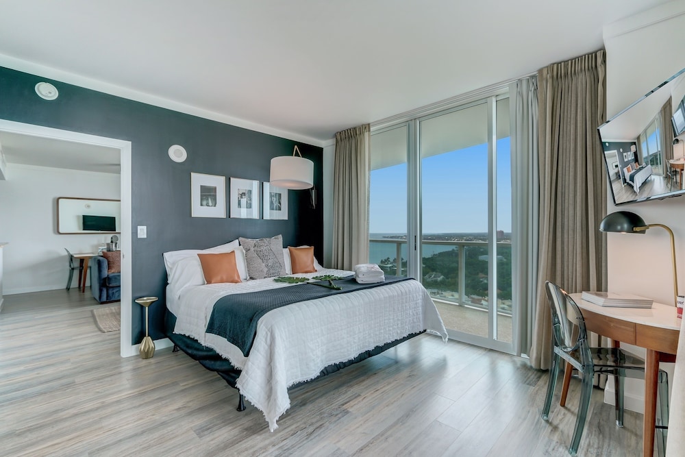 

Palermo - Key Biscayne - iCoconutGrove Vacation Rentals