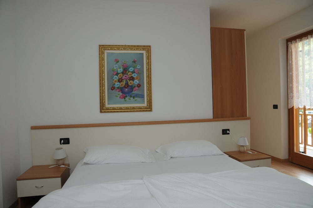 

Bari - Riva del Garda - Residenza Arcobaleno