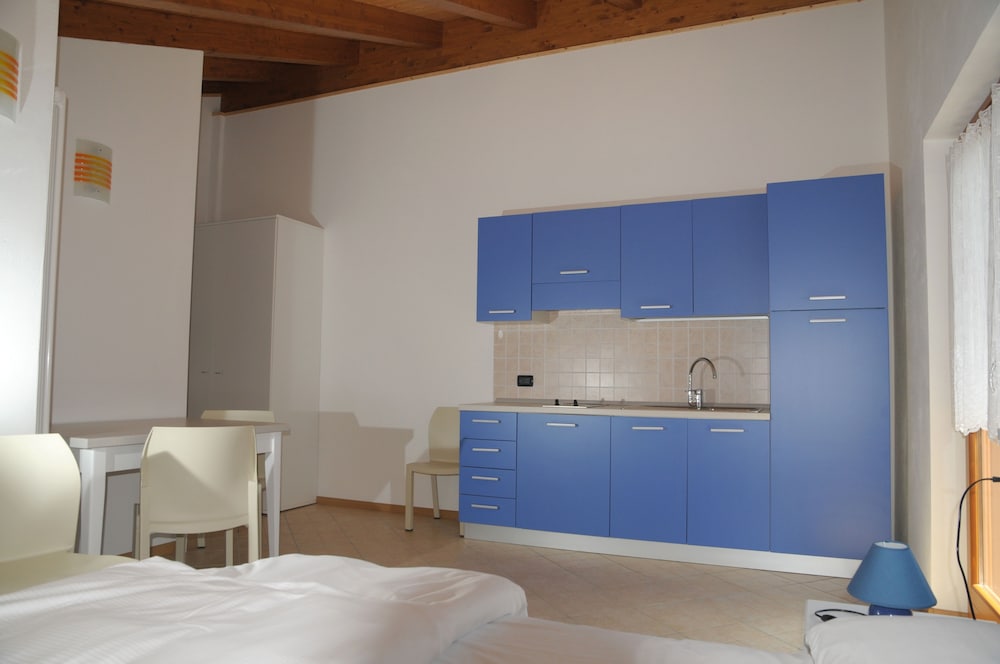 

Milano - Arco - Residenza Arcobaleno