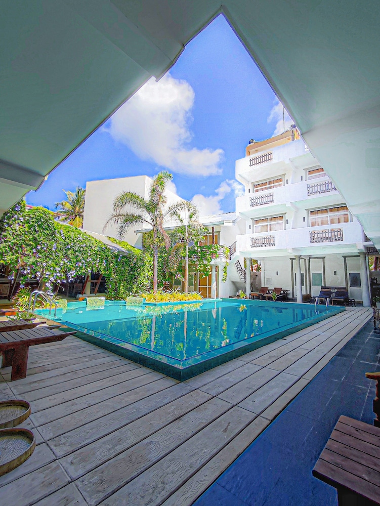 

Roma - Mirissa - Nil Diya Beach Resort