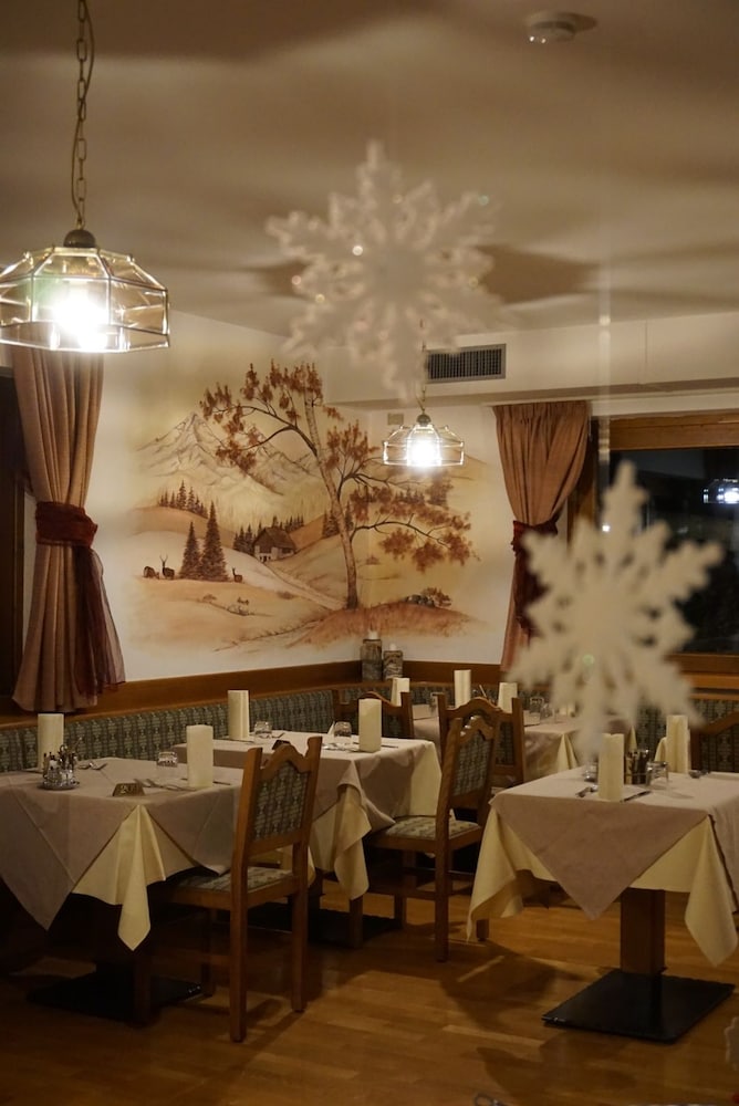 

Milano - Ossana - Hotel Biancaneve