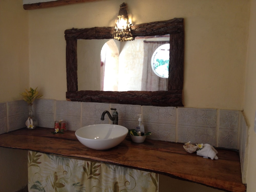 

Milano - Kizimkazi - Karamba Eco Boutique Hotel