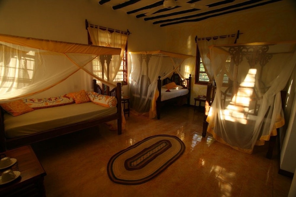 

Venezia - Kizimkazi - Karamba Eco Boutique Hotel