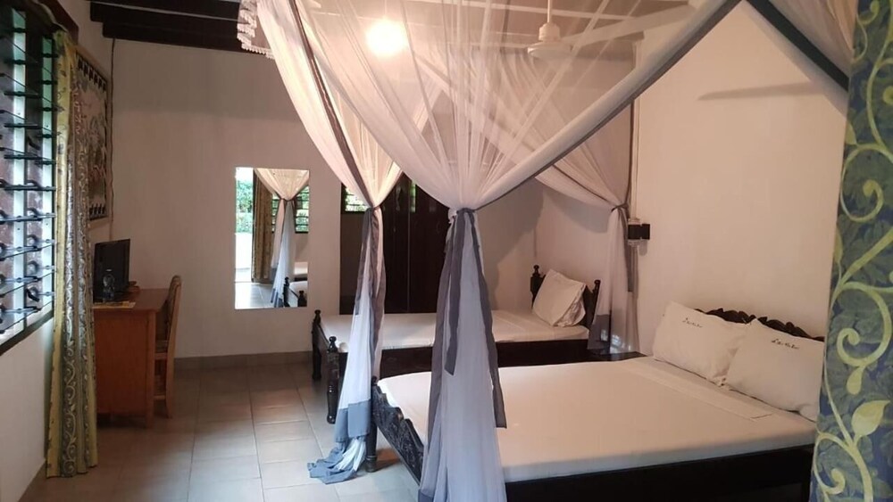 

Verona - Kilifi - Makuti Villas Resort