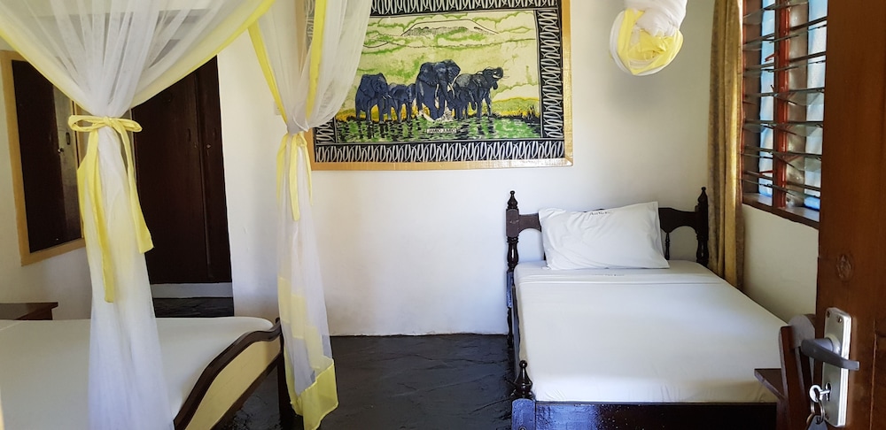

Verona - Kilifi - Makuti Villas Resort