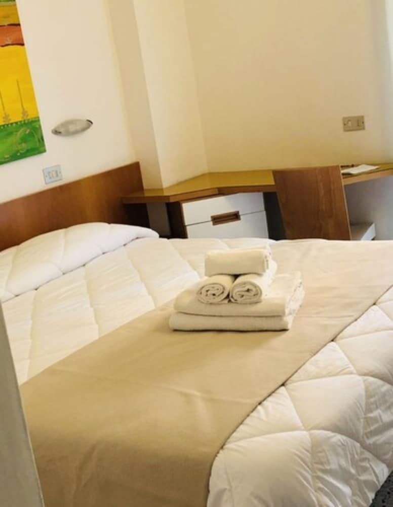 

Milano - Cattolica - Hotel Montecarlo - Vista Mare con Area Fitness