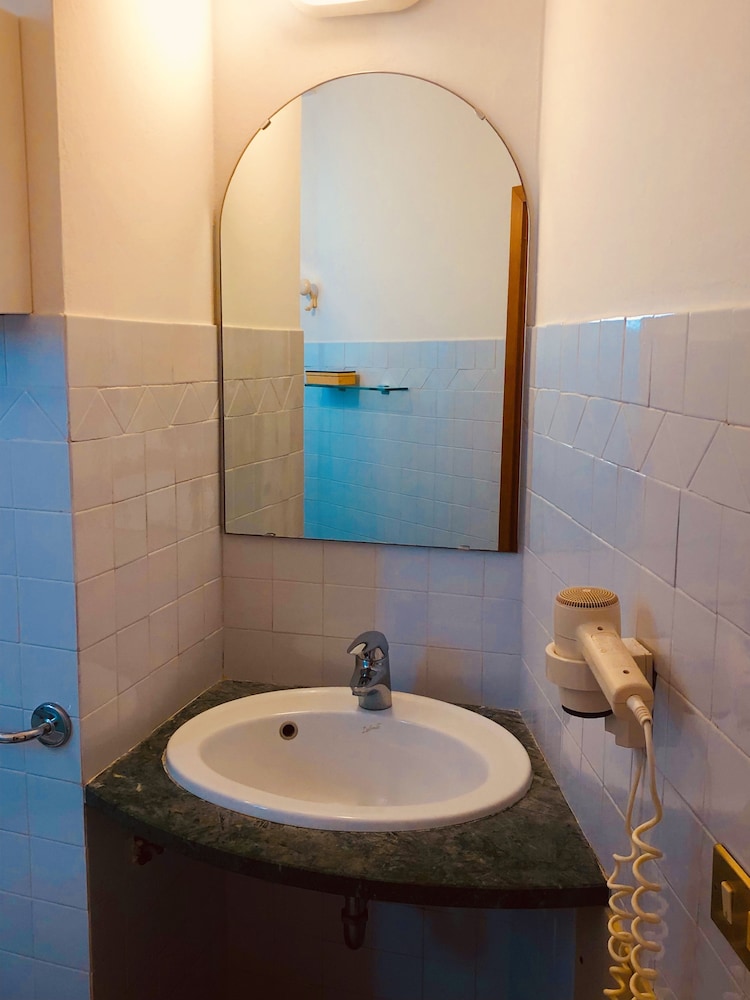 

Milano - Riviera Romagnola, Mare Italia - Hotel Montecarlo - Vista Mare con Area Fitness