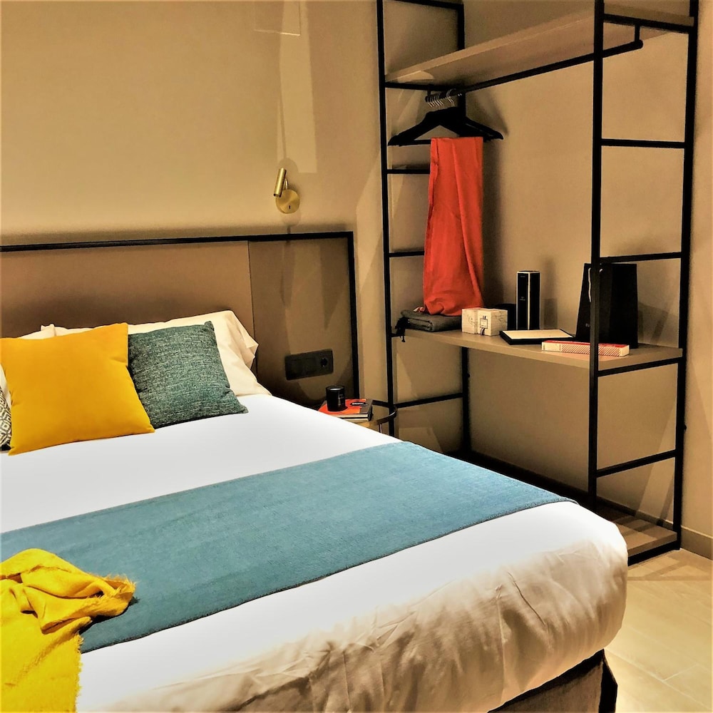 

Bologna - L'Escala - HOTEL TORRENT