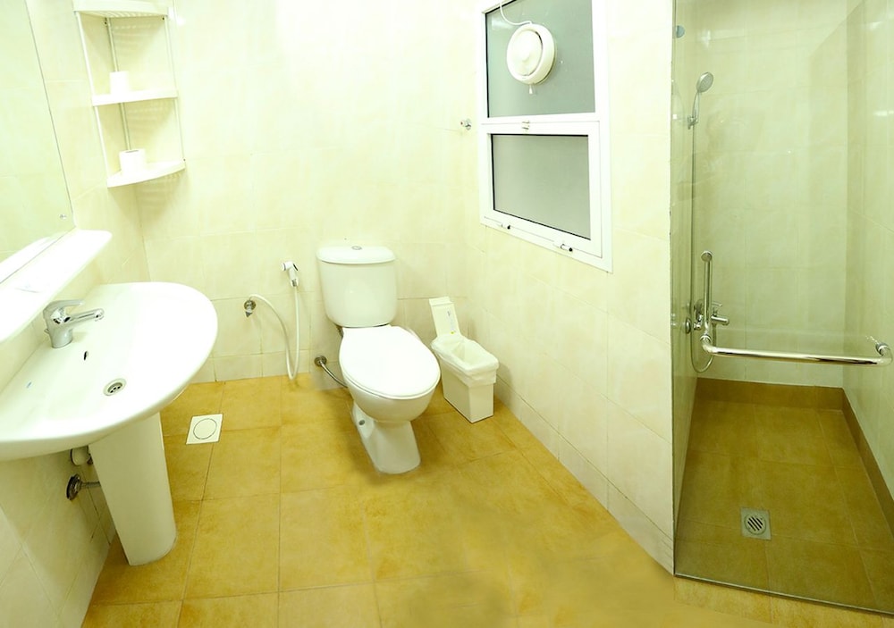 

Milano - Ruwī - Al Shorouq Hotel Apartments