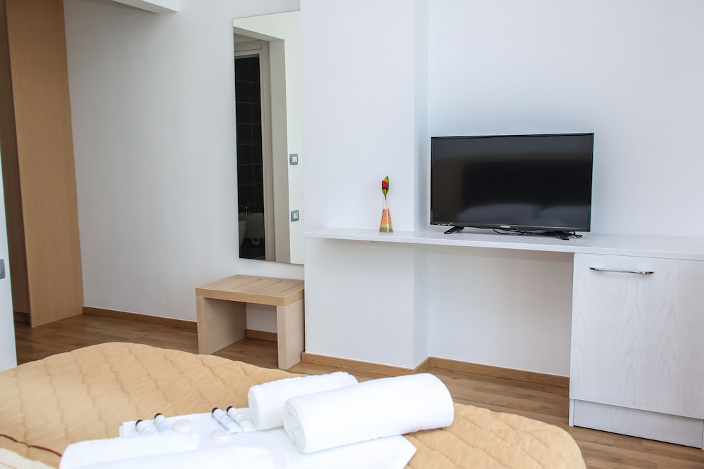 

Napoli - Sarandë - Hotel Saranda Palace