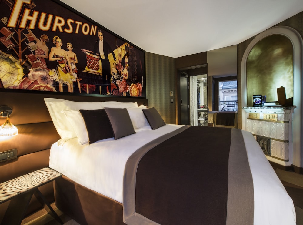 

Lamezia Terme - Clichy - Hotel Splendor Elysées