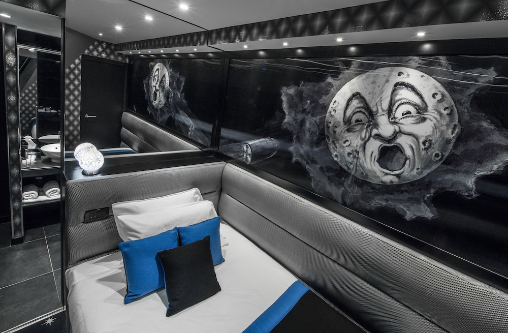 

Milano - Clichy - Hotel Splendor Elysées