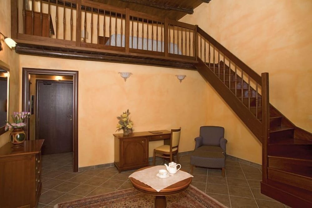 

Roma - Tropea - Palazzo Marzano