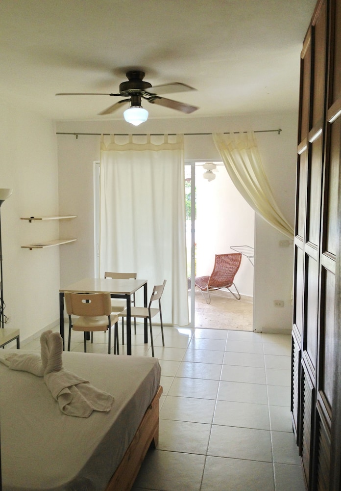 

Milano - Bávaro - Las Terrazas Condo - Los Corales Village