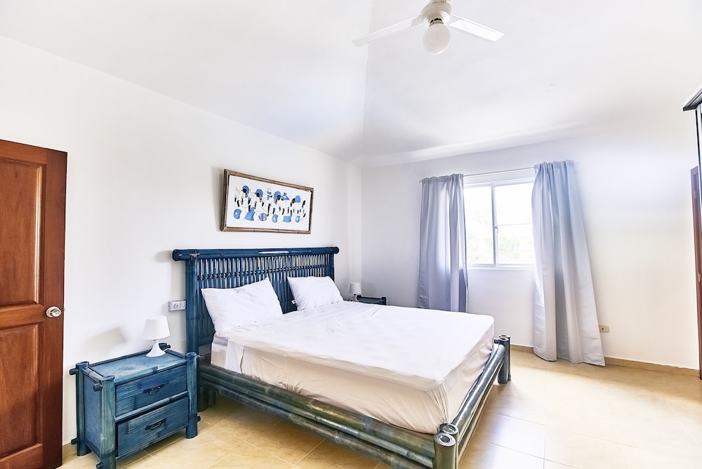 

Catania - Bávaro - Las Terrazas Condo - Los Corales Village