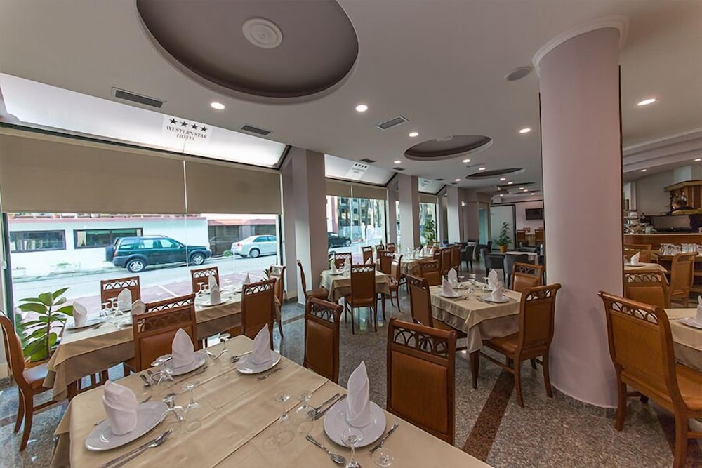 

Roma - Durrës - Western Star Hotel