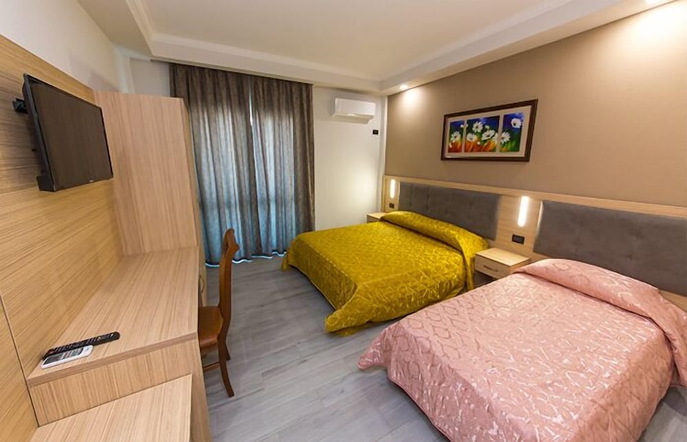 

Milano - Golem - Western Star Hotel