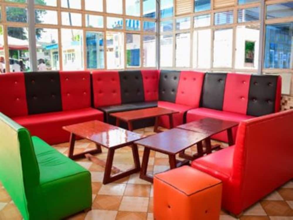 

Bologna - Mtwapa - Garden Park Hotel Mtwapa
