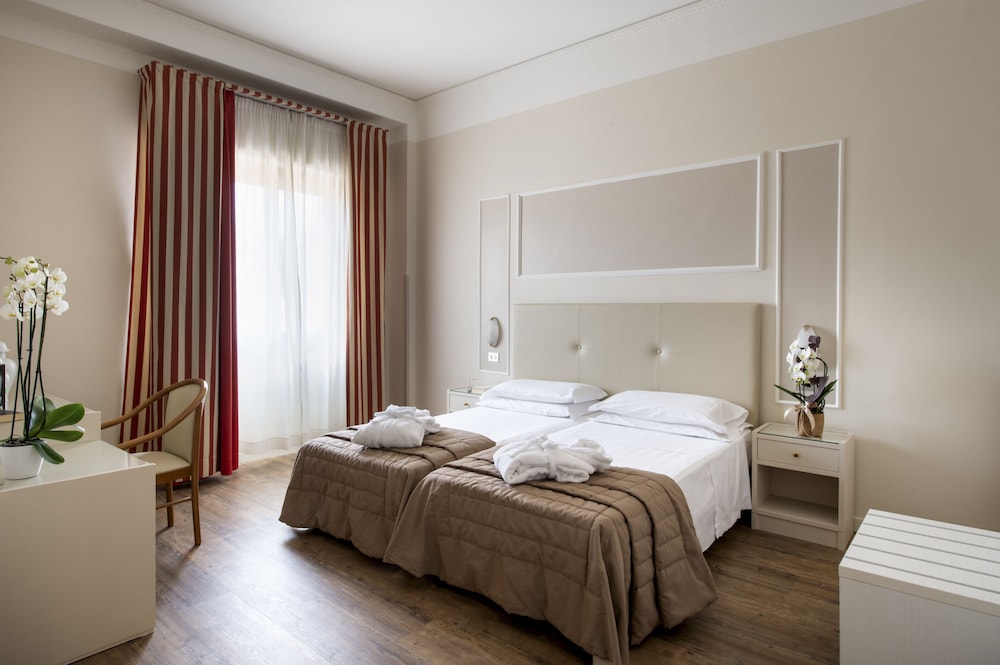 

Catania - Montecatini Terme - Hotel Ariston & Spa