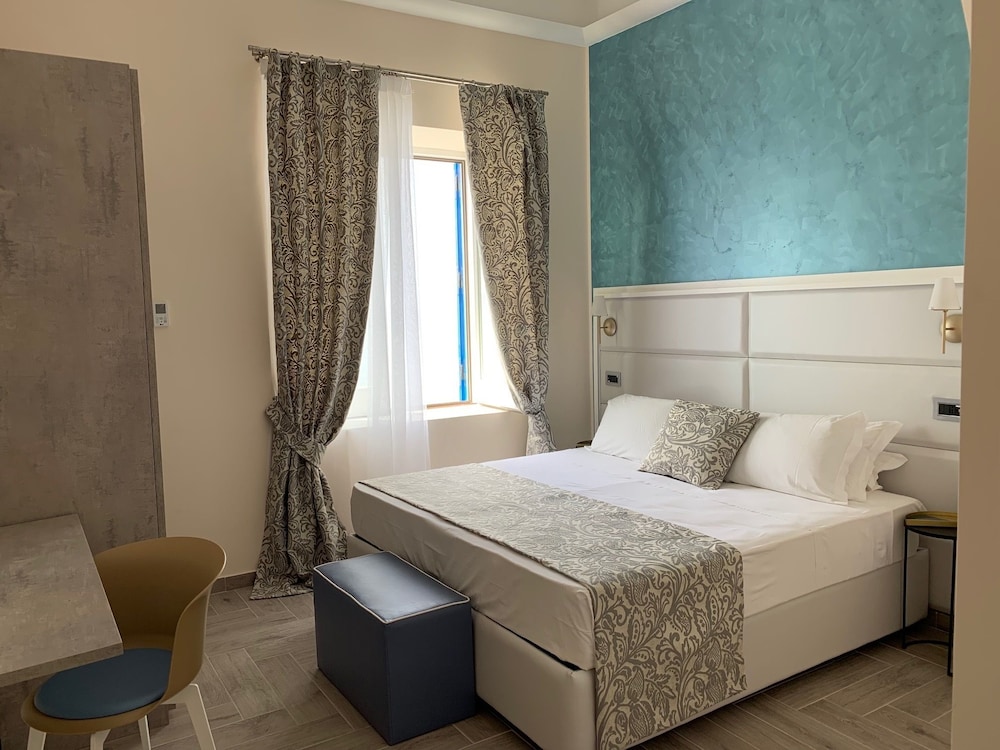 

Milano - Salina - Hotel L'Ariana ISOLE EOLIE - UNA Esperienze