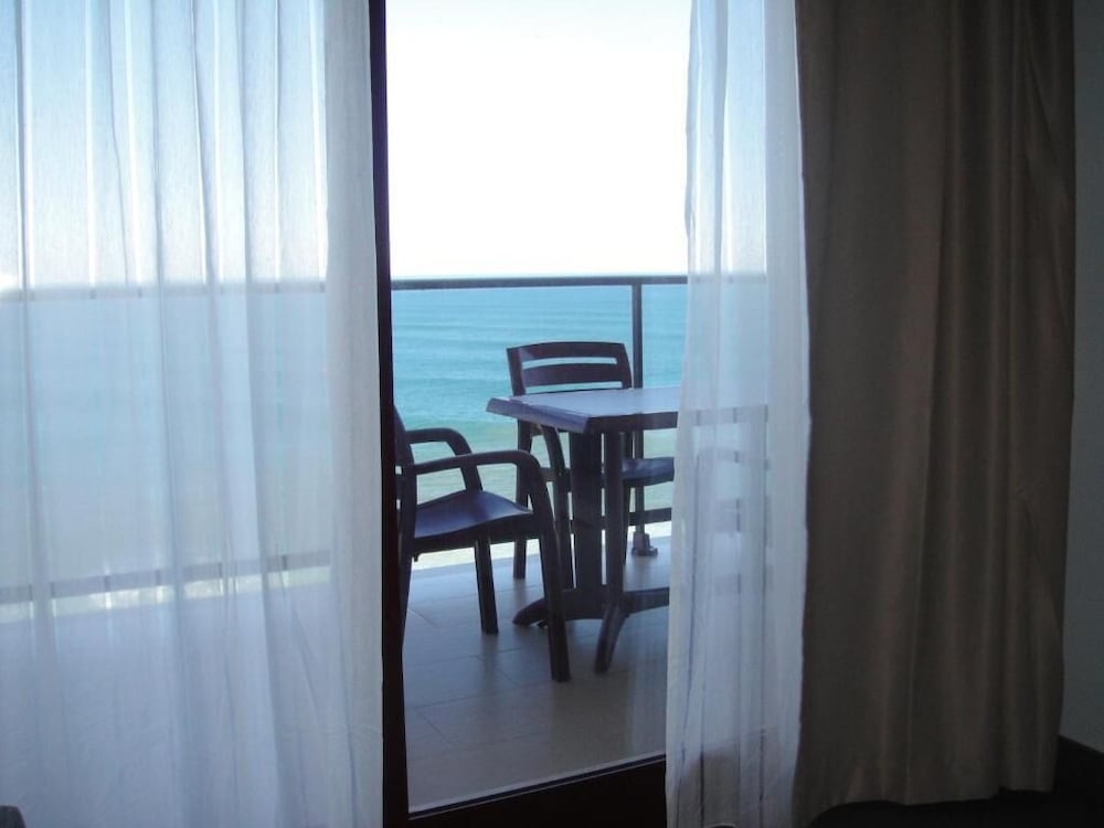 

Roma - Cullera - Aparthotel El Faro