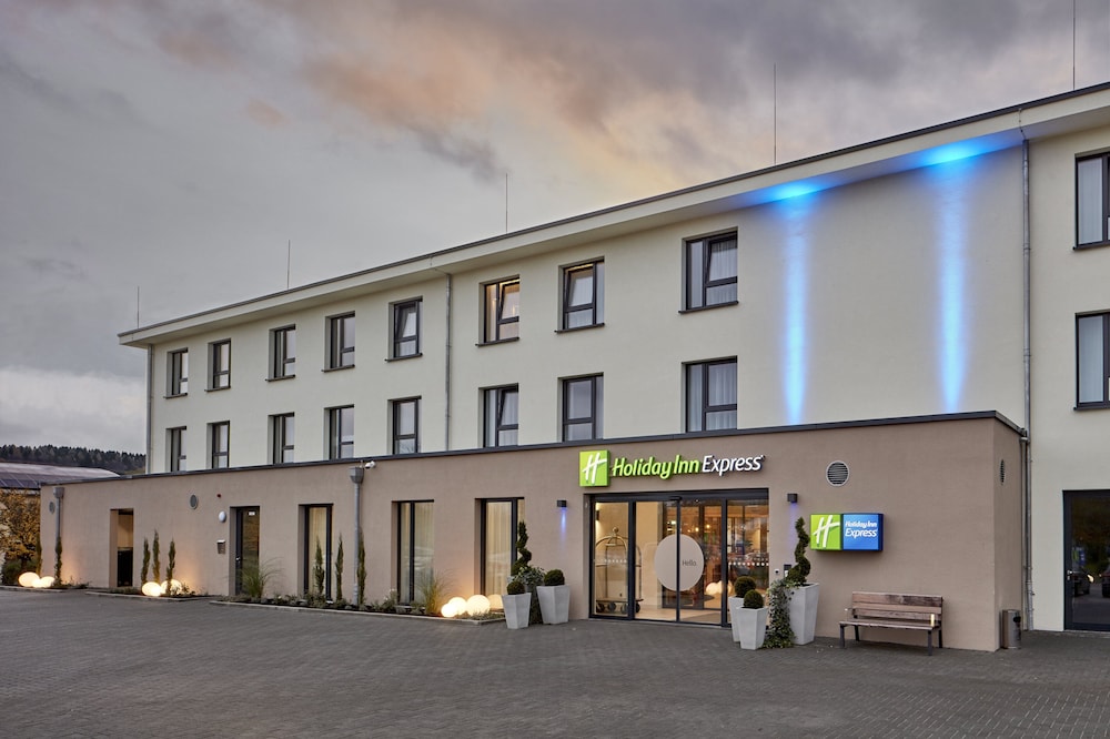 

Roma - Merzig - Holiday Inn Express MERZIG