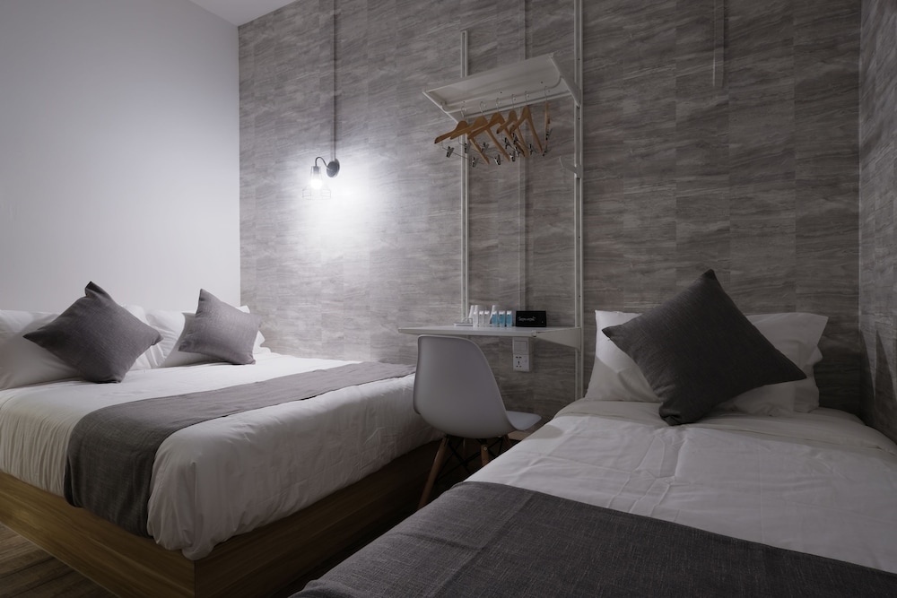 

Milano - Singapore - Q Loft Hotels at Bedok
