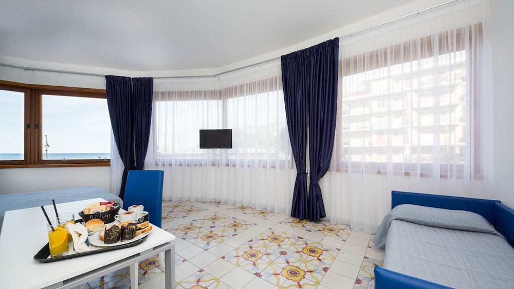 

Milano - Minori - Hotel Sole Splendid