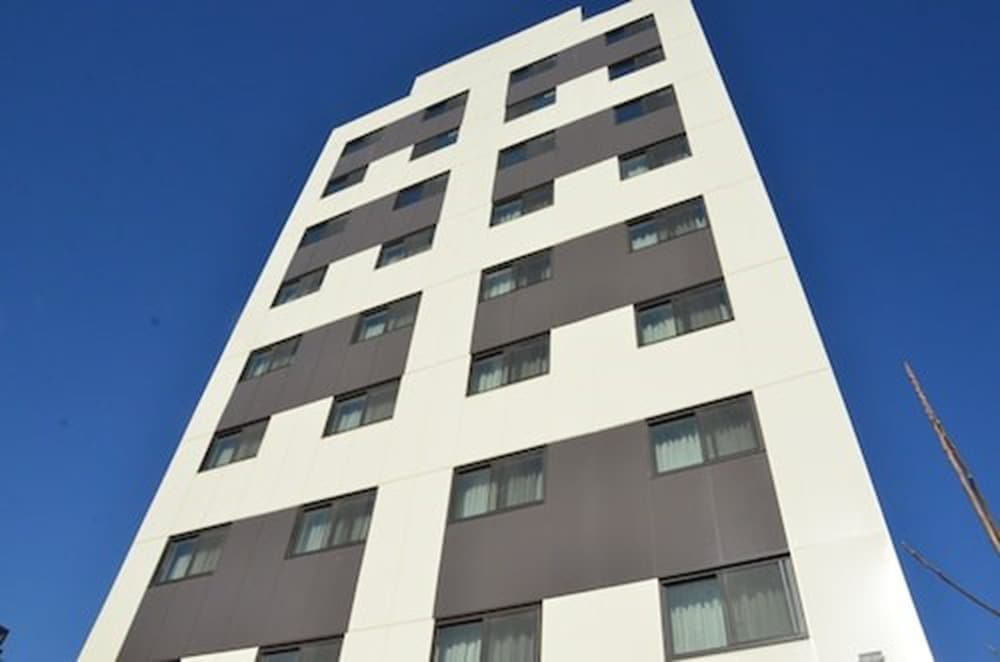 

Milano - Elmhurst (NY) - LIC Plaza Hotel