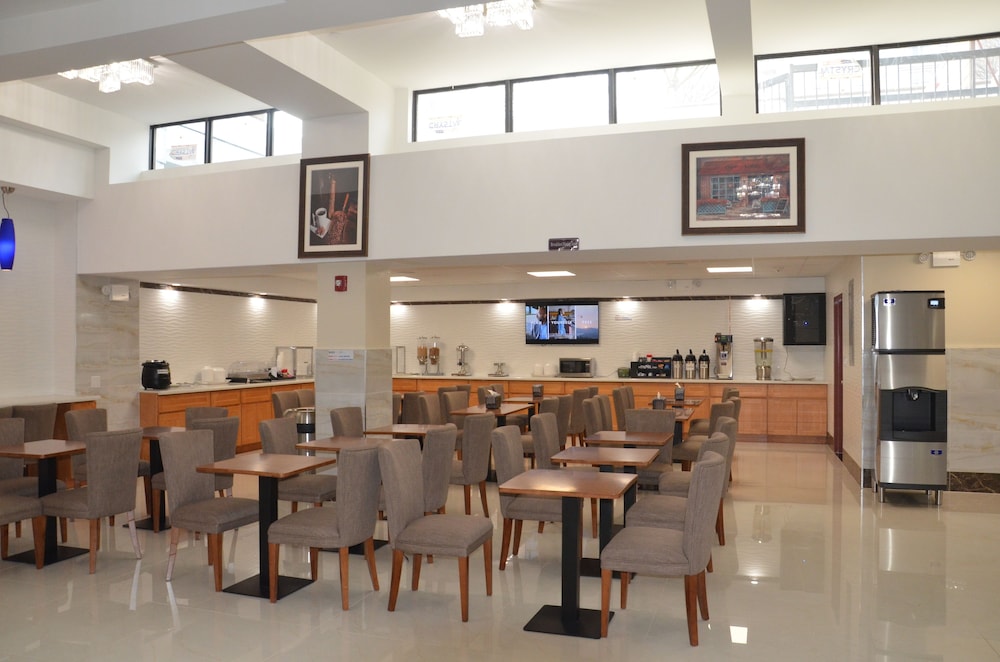 

Milano - Flushing - LIC Plaza Hotel