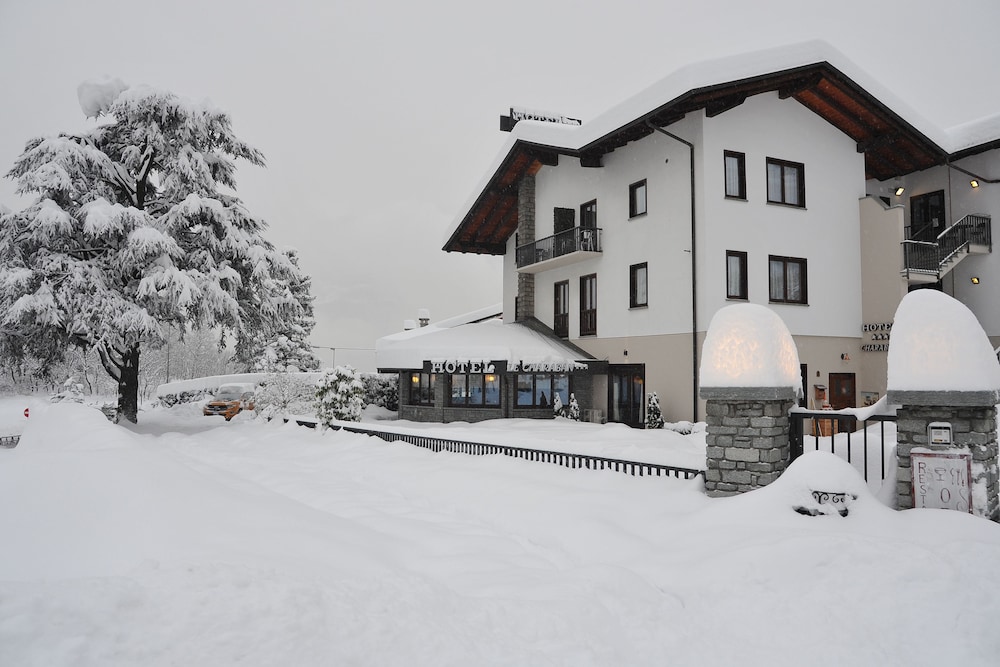 

Roma - Valle d'Aosta, Montagna Italia - Hotel & Restaurant Le Charaban